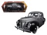 FORD DELUXE GREY/BLACK 1940 1/18
